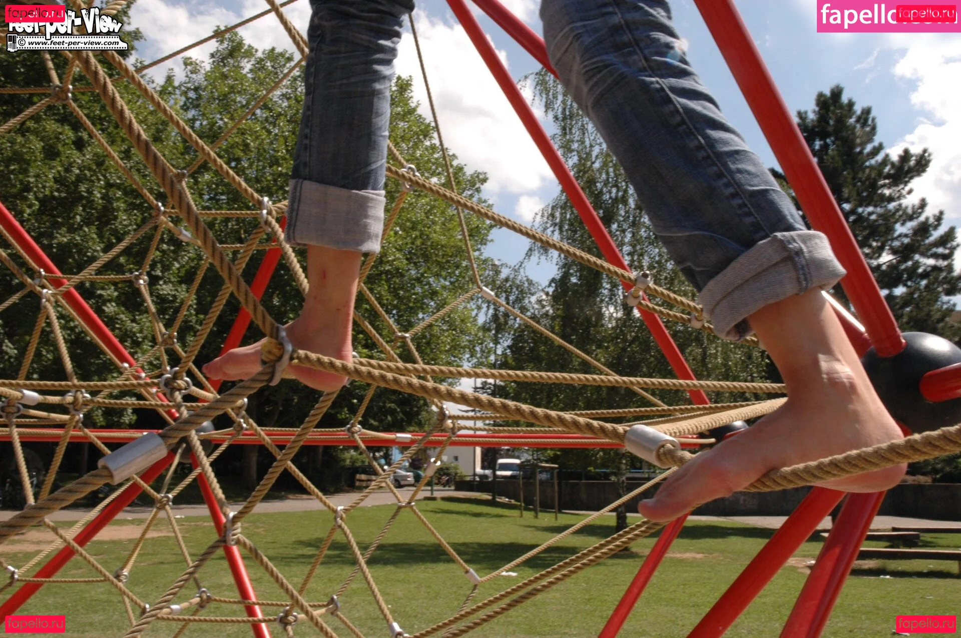 Feetperview / Sockenmädchen Onlyfans Photo Gallery 