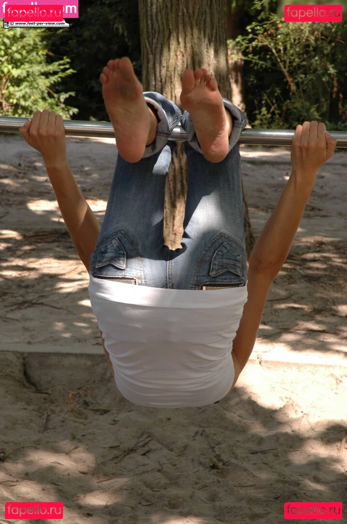 Feetperview / Sockenmädchen Onlyfans Photo Gallery 