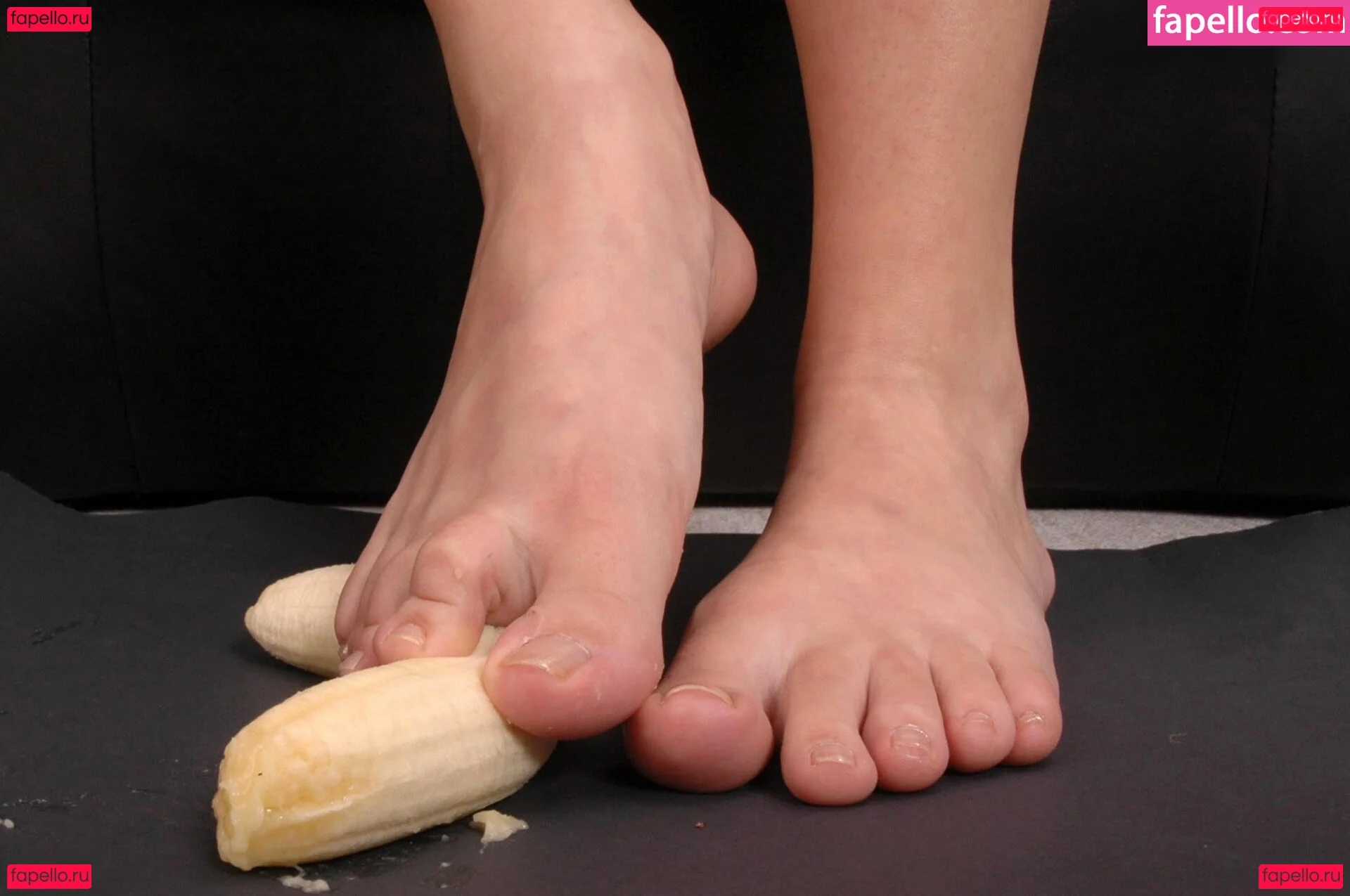 Feetperview / Sockenmädchen Onlyfans Photo Gallery 