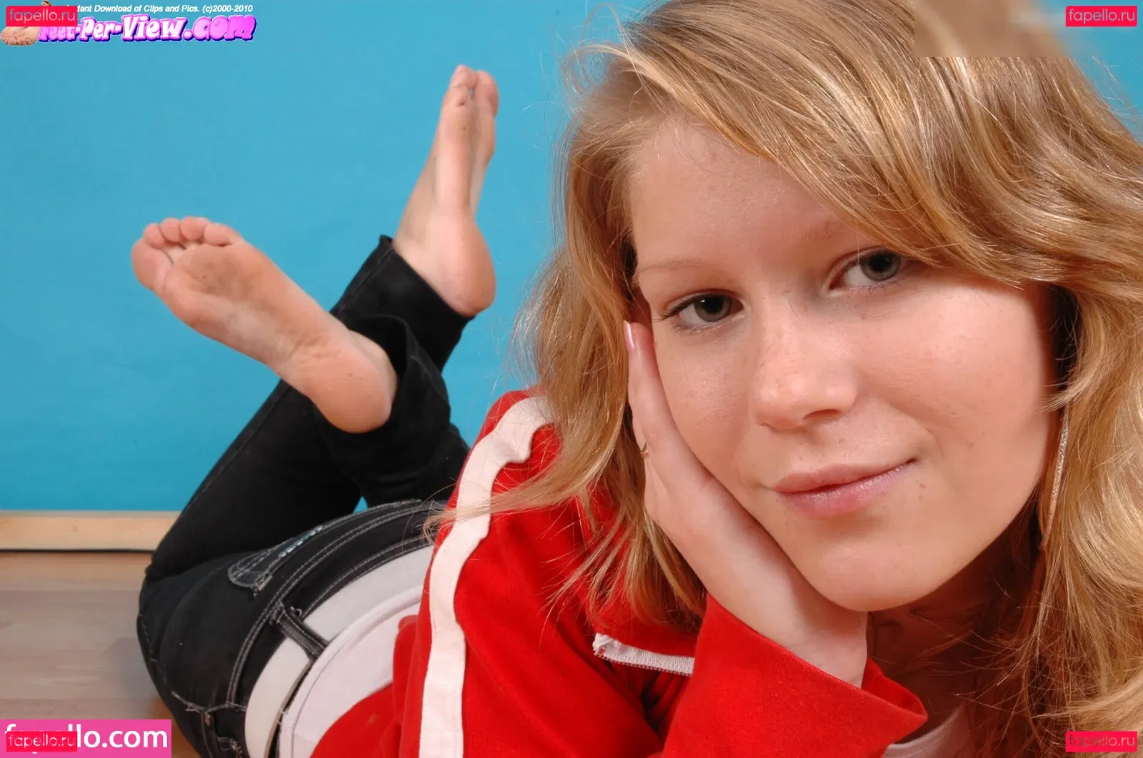 Feetperview / Sockenmädchen Onlyfans Photo Gallery 