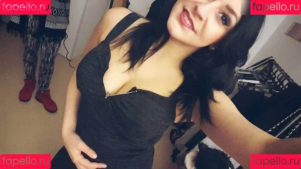 July Johnson Onlyfans Photo Gallery 