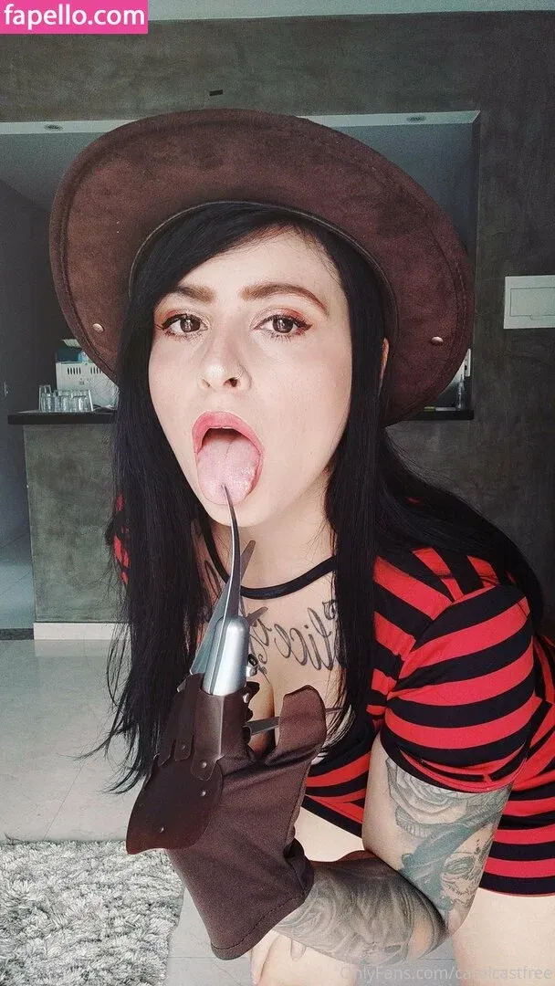 carolcastfree Onlyfans Photo Gallery 