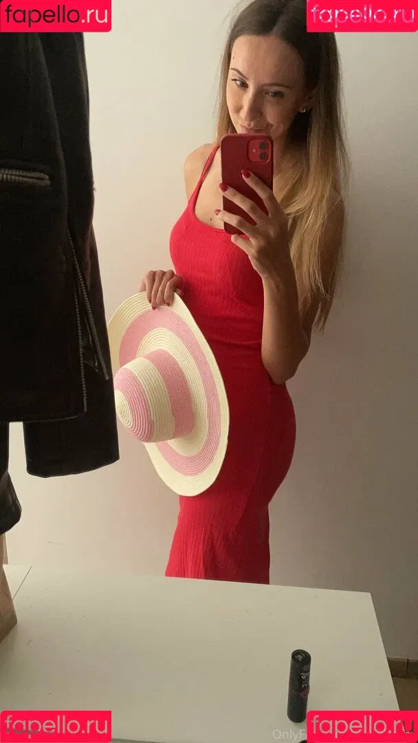 goldhailey Onlyfans Photo Gallery 