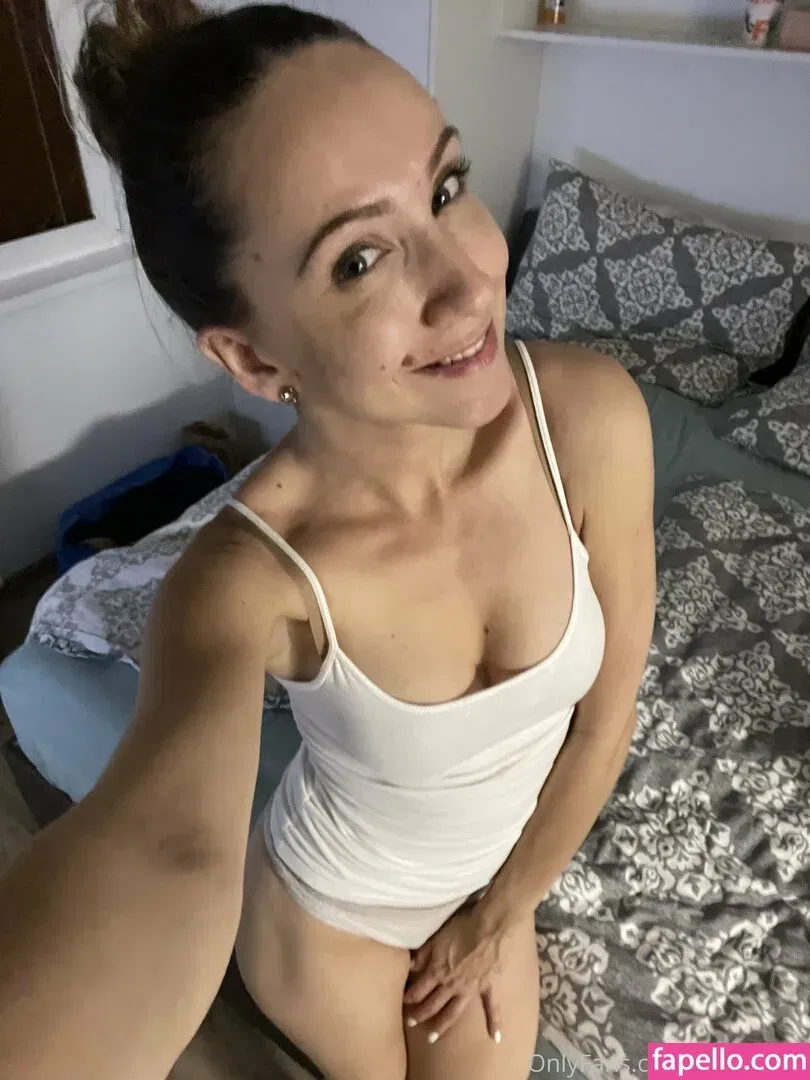 goldhailey Onlyfans Photo Gallery 
