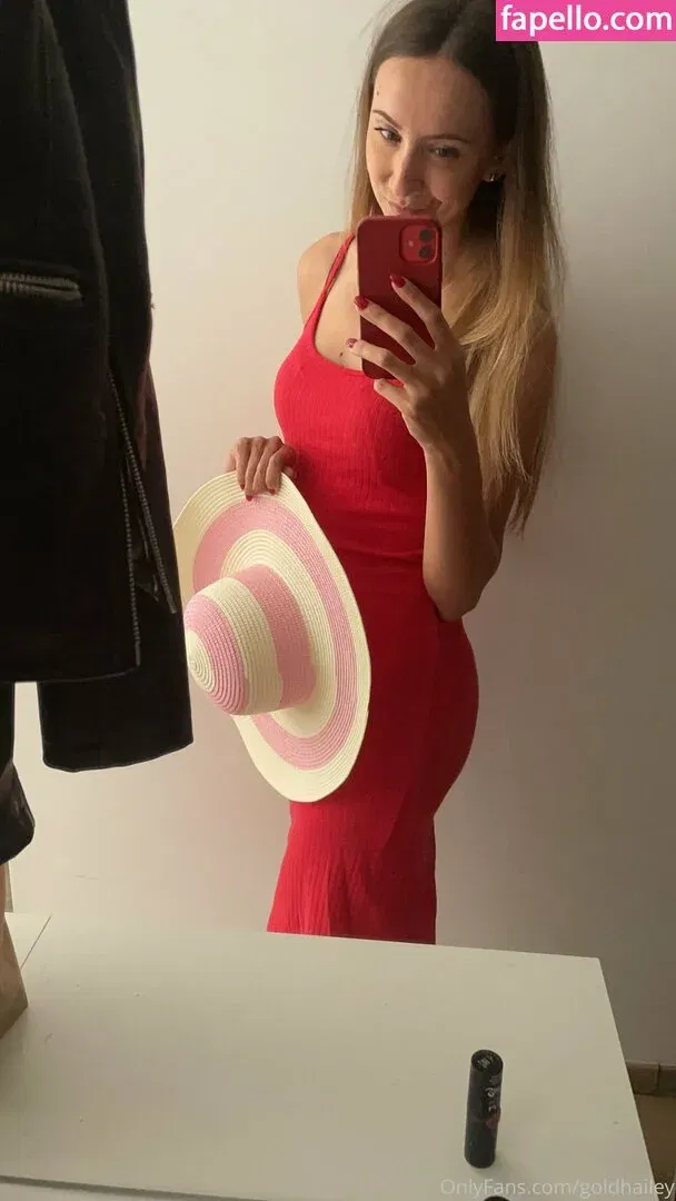 goldhailey Onlyfans Photo Gallery 