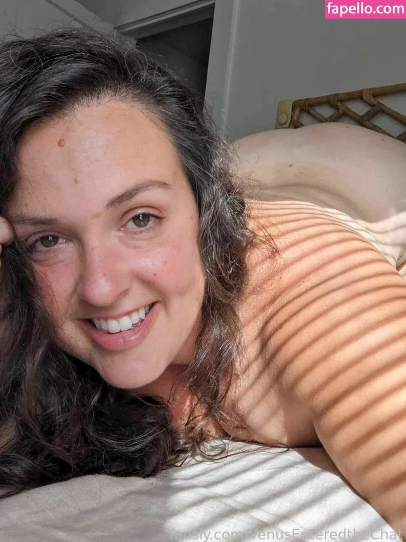 VenusEnteredtheChat Onlyfans Photo Gallery 