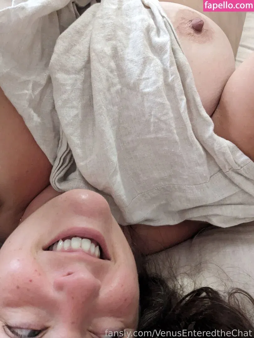 VenusEnteredtheChat Onlyfans Photo Gallery 