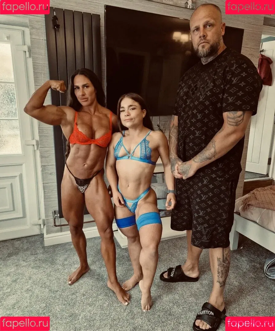 thicc4ftdwarf Onlyfans Photo Gallery 