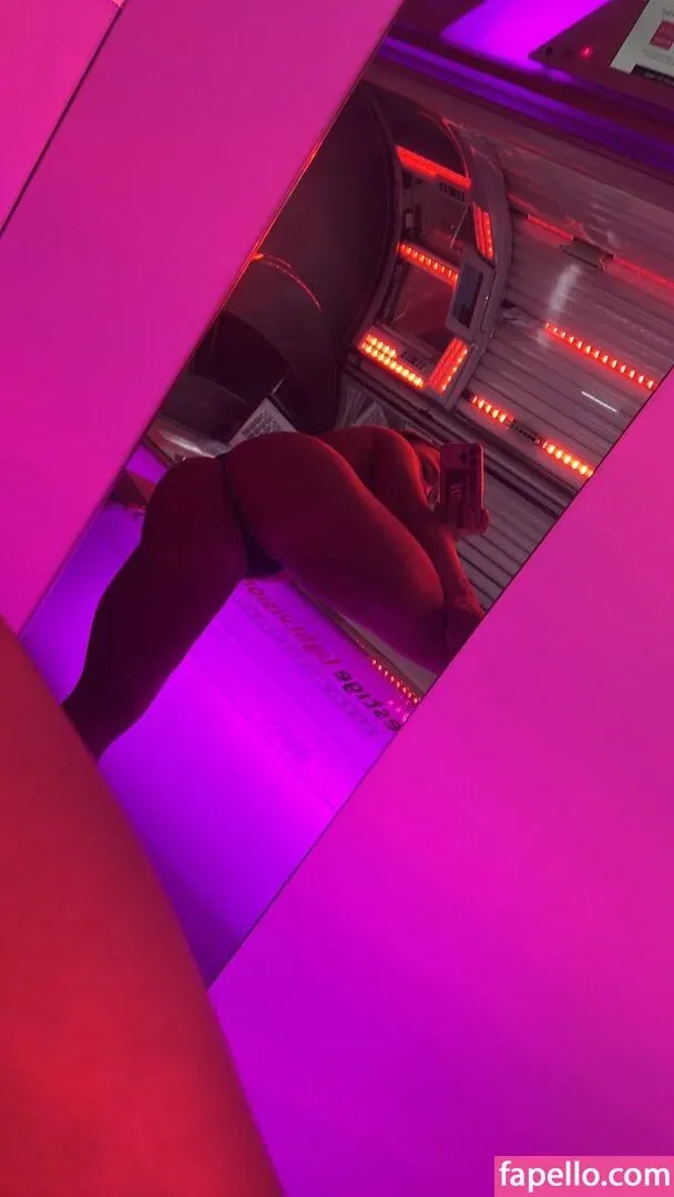 thicc4ftdwarf Onlyfans Photo Gallery 