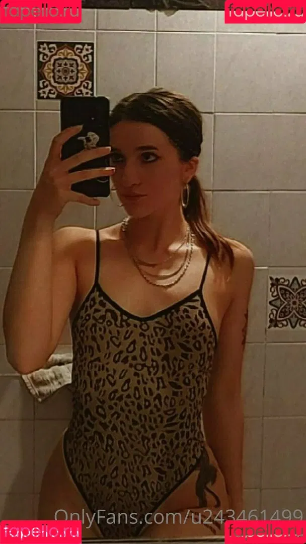 hotlexxxi Onlyfans Photo Gallery 