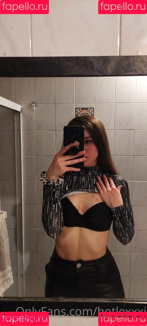 hotlexxxi Onlyfans Photo Gallery 