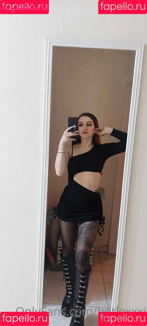 hotlexxxi Onlyfans Photo Gallery 