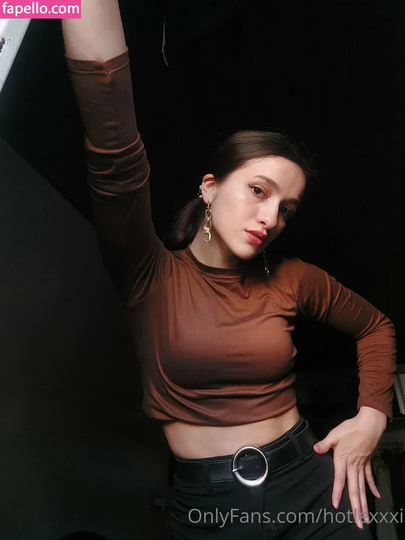 hotlexxxi Onlyfans Photo Gallery 