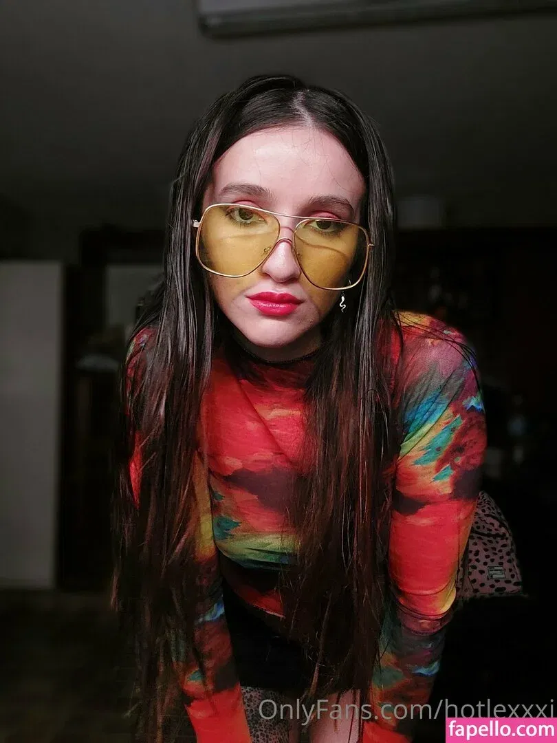 hotlexxxi Onlyfans Photo Gallery 