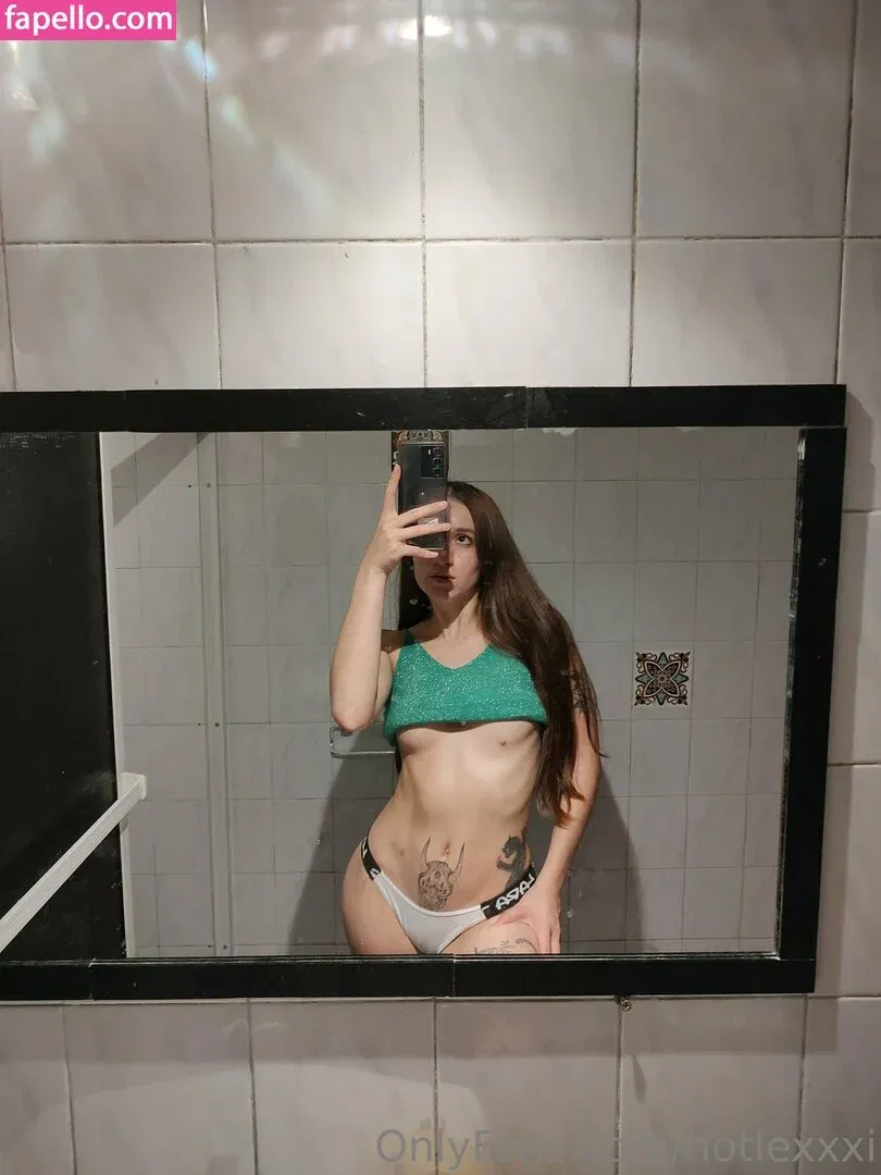 hotlexxxi Onlyfans Photo Gallery 