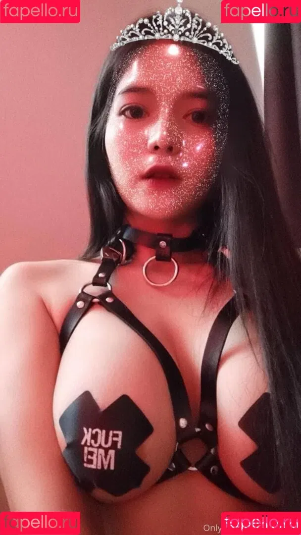 Pimnalin Onlyfans Photo Gallery 