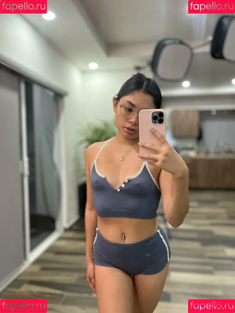 Lovemiamoree Onlyfans Photo Gallery 