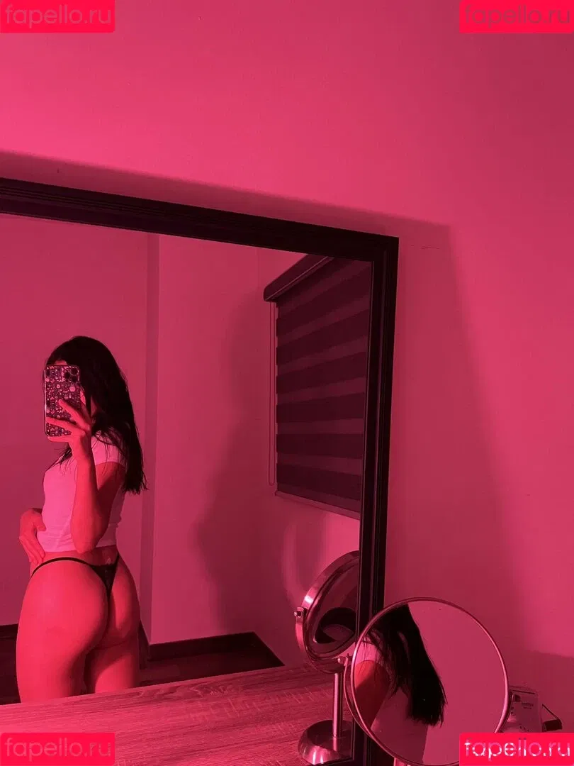 Lovemiamoree Onlyfans Photo Gallery 