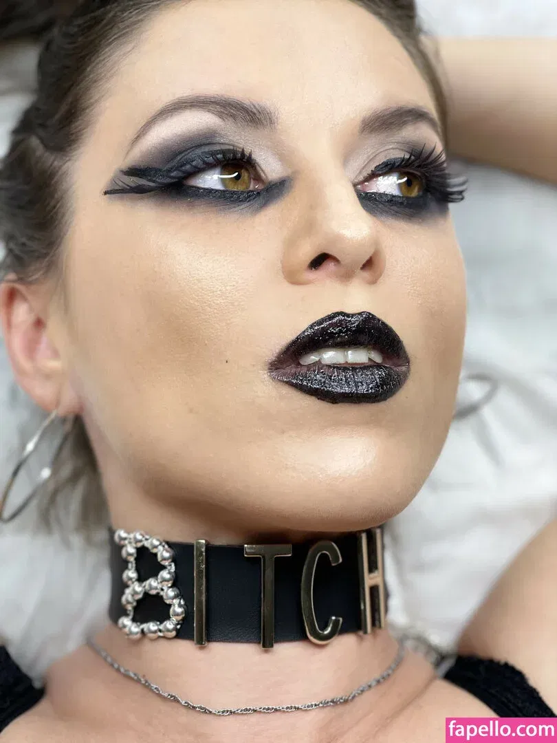 Rebecca De Winter Onlyfans Photo Gallery 