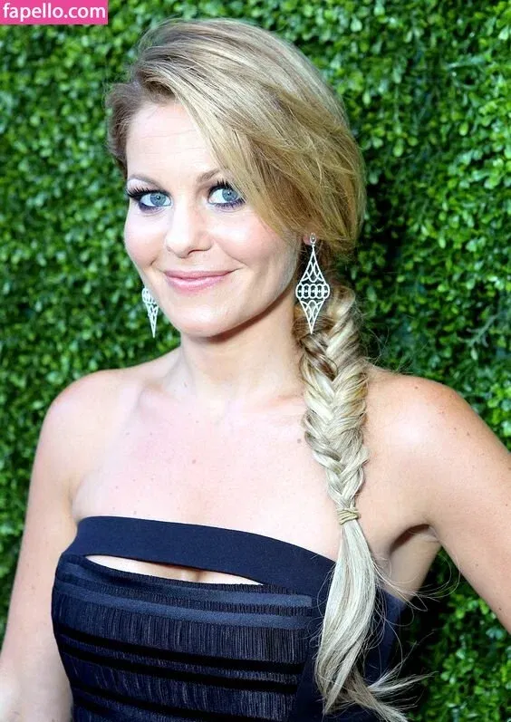 Candace Cameron Onlyfans Photo Gallery 