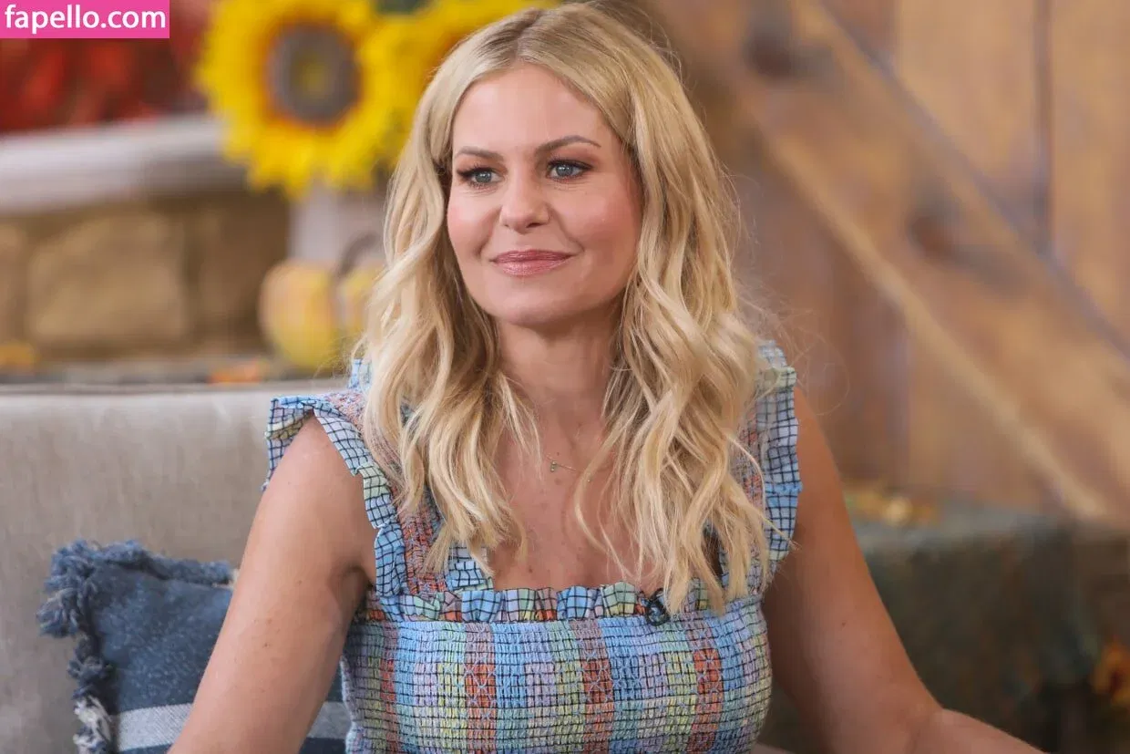 Candace Cameron Onlyfans Photo Gallery 