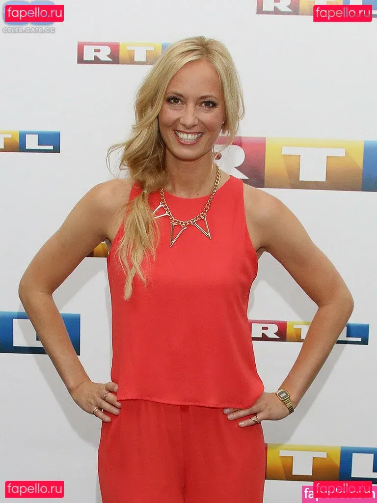 Angela Finger-Erben Onlyfans Photo Gallery 