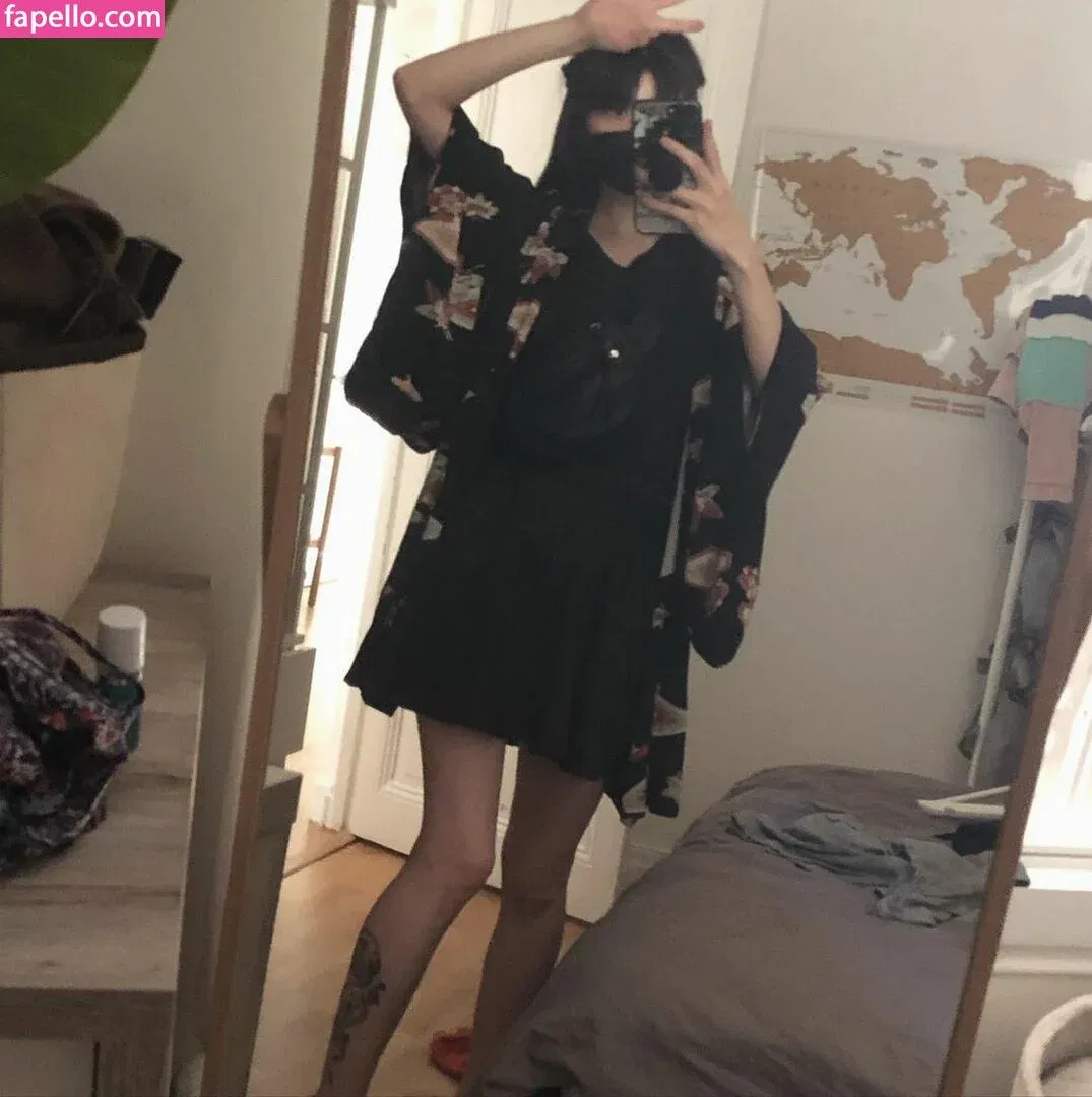 Path Wei 瑋 Onlyfans Photo Gallery 