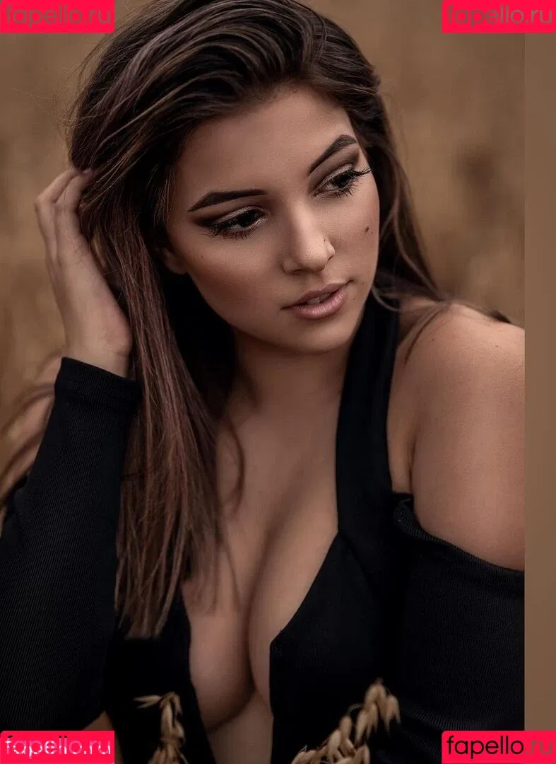 missimpurfect Onlyfans Photo Gallery 
