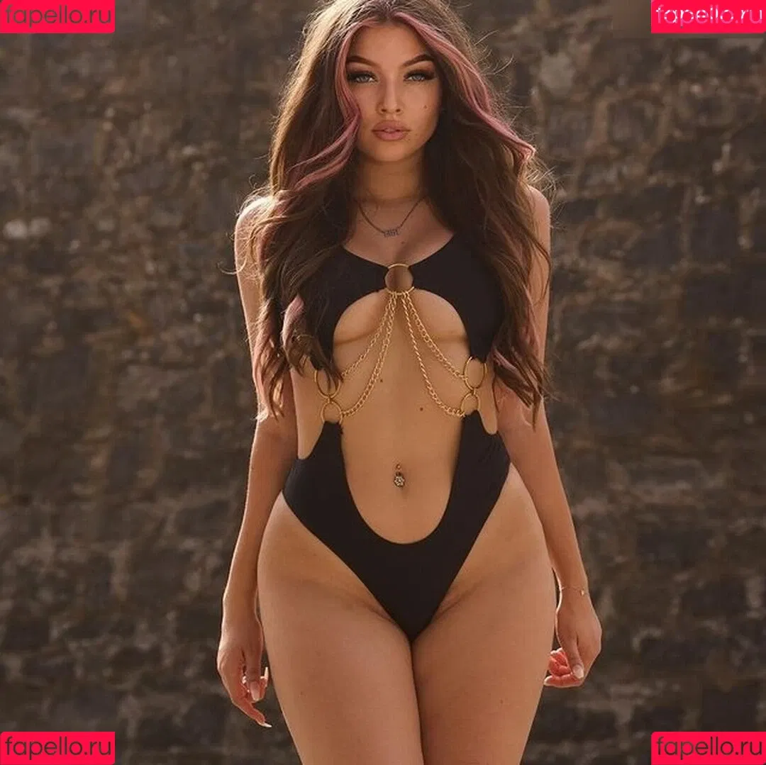 missimpurfect Onlyfans Photo Gallery 
