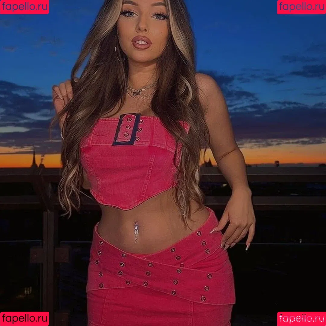 missimpurfect Onlyfans Photo Gallery 