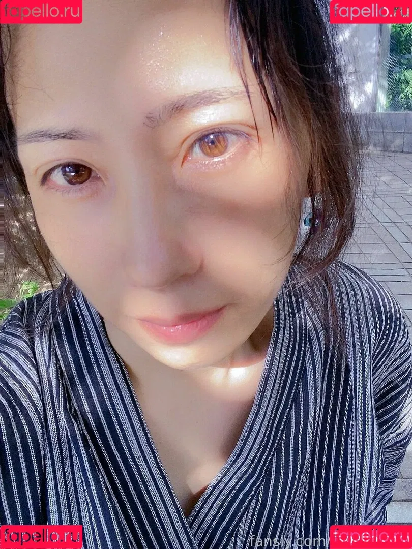 YOZAKURA Onlyfans Photo Gallery 