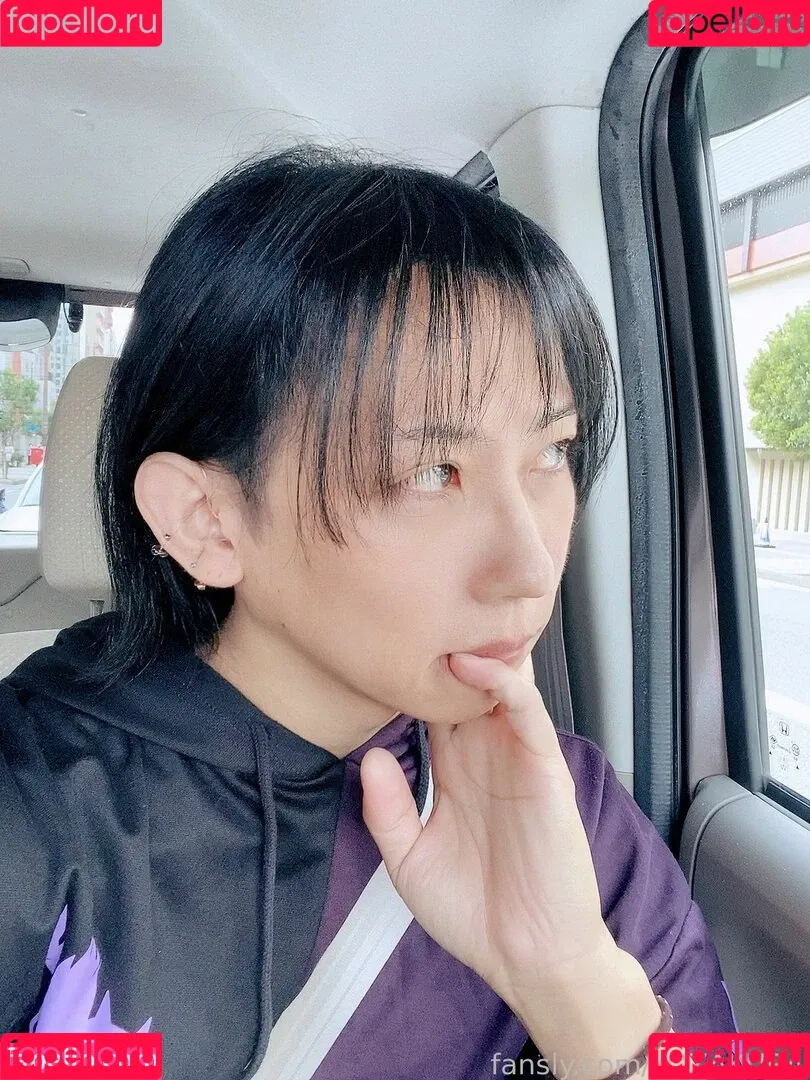 YOZAKURA Onlyfans Photo Gallery 