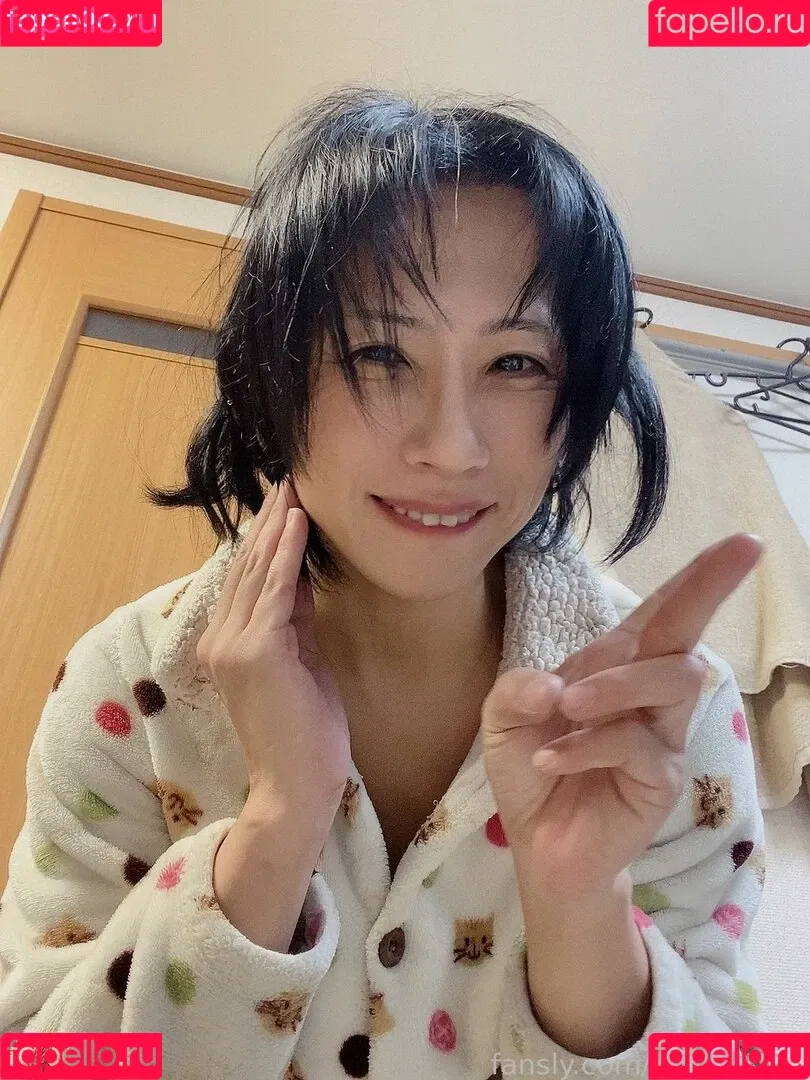 YOZAKURA Onlyfans Photo Gallery 