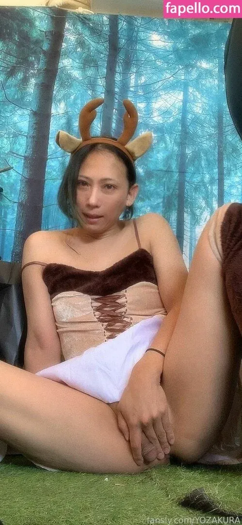 YOZAKURA Onlyfans Photo Gallery 