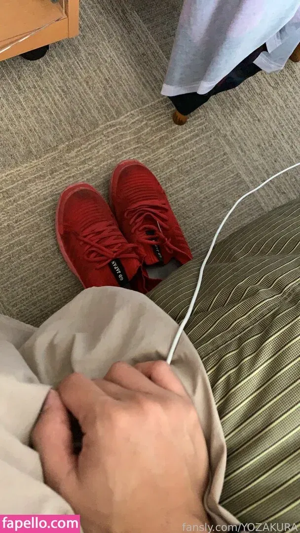 YOZAKURA Onlyfans Photo Gallery 