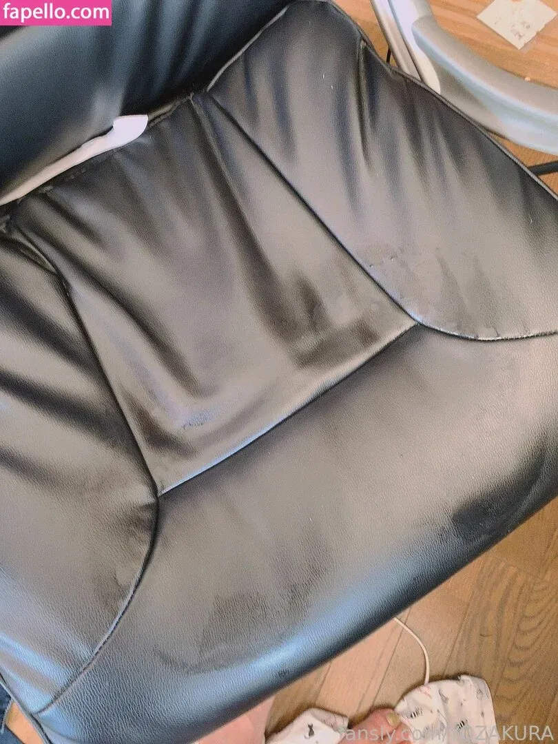 YOZAKURA Onlyfans Photo Gallery 