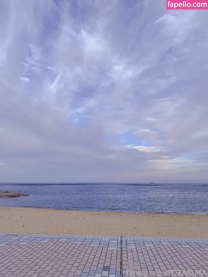 YOZAKURA Onlyfans Photo Gallery 