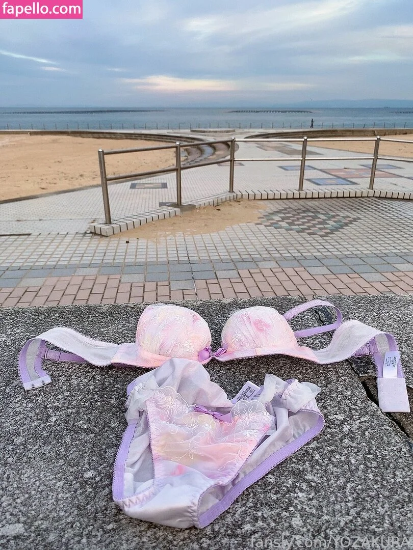 YOZAKURA Onlyfans Photo Gallery 