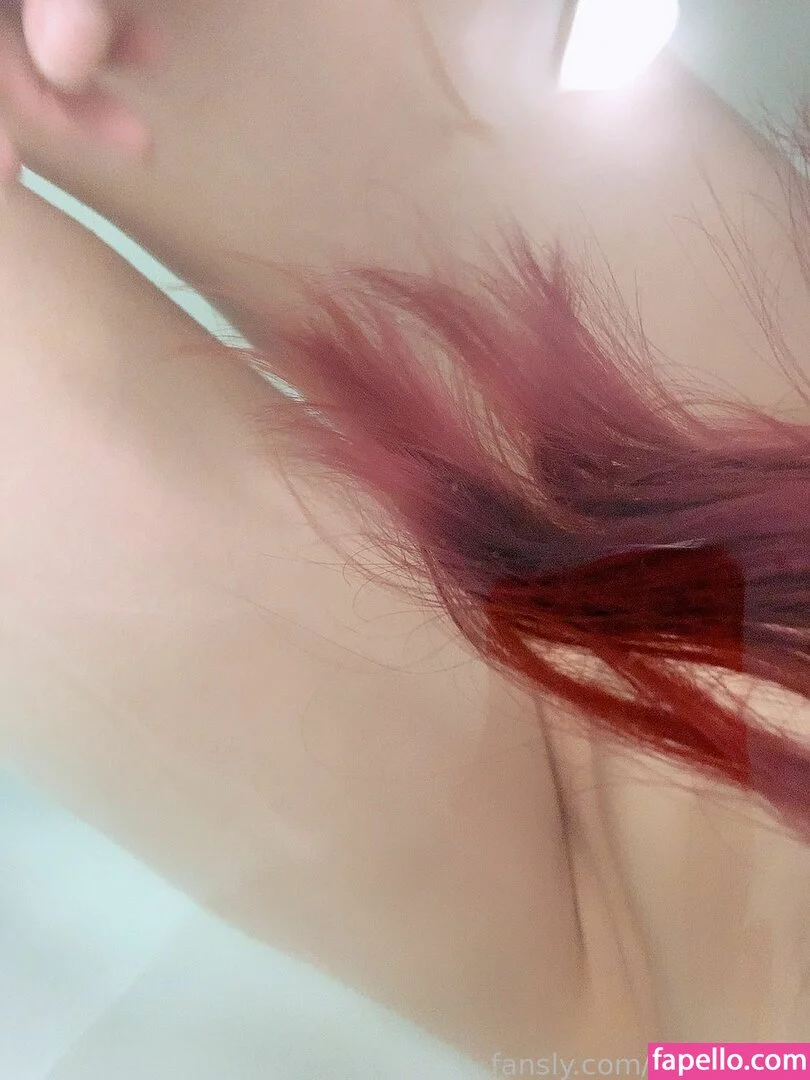 YOZAKURA Onlyfans Photo Gallery 