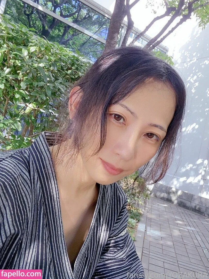 YOZAKURA Onlyfans Photo Gallery 