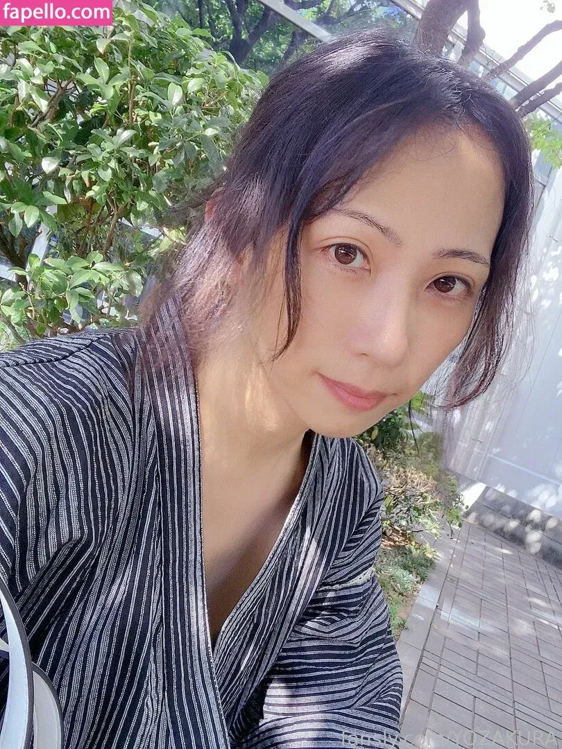 YOZAKURA Onlyfans Photo Gallery 