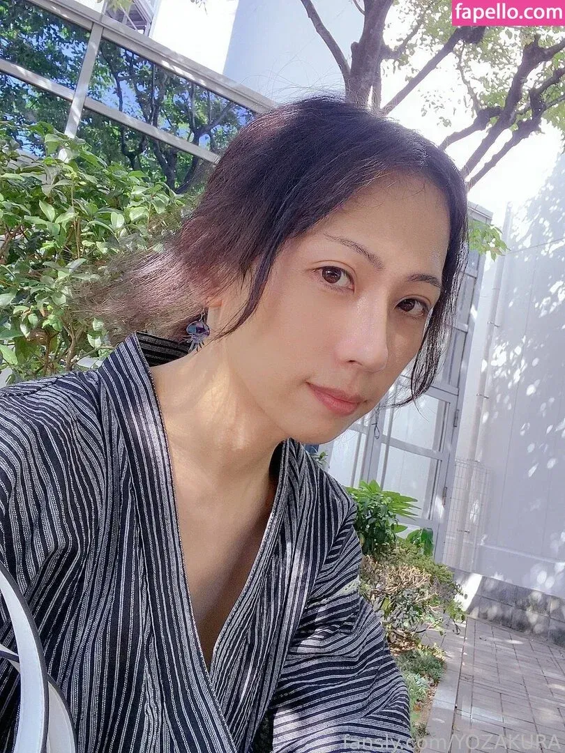 YOZAKURA Onlyfans Photo Gallery 