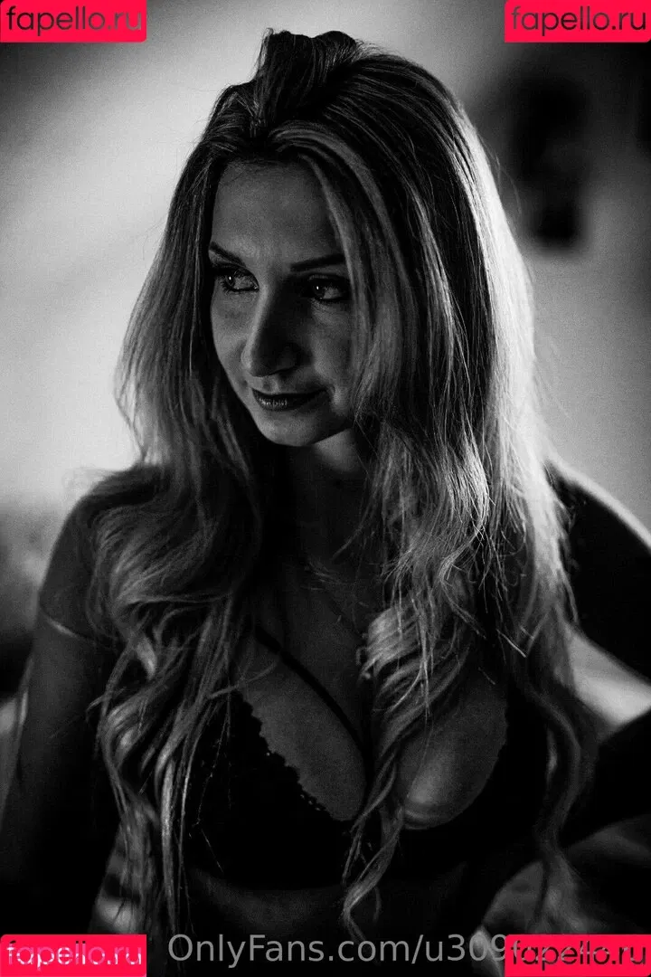 Blondiiegiirl Onlyfans Photo Gallery 