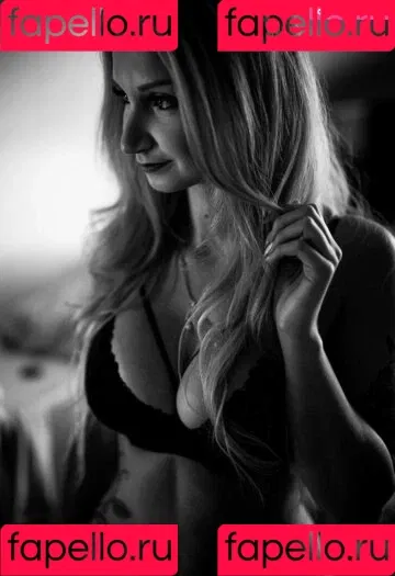 Blondiiegiirl Onlyfans Photo Gallery 