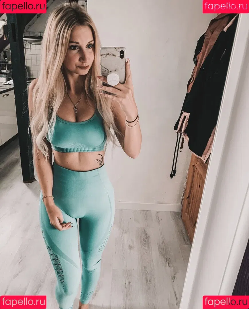 Blondiiegiirl Onlyfans Photo Gallery 