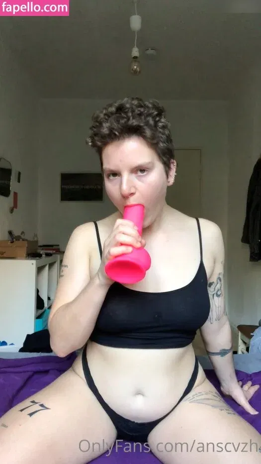 Anscvzh Onlyfans Photo Gallery 