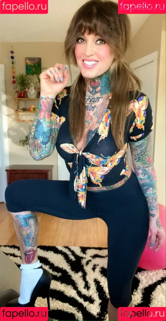 Janine Lindemulder Onlyfans Photo Gallery 
