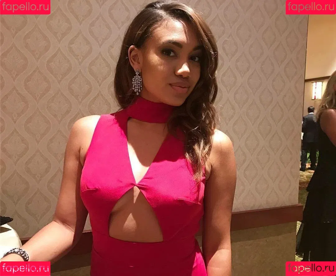 Paige Hurd Onlyfans Photo Gallery 