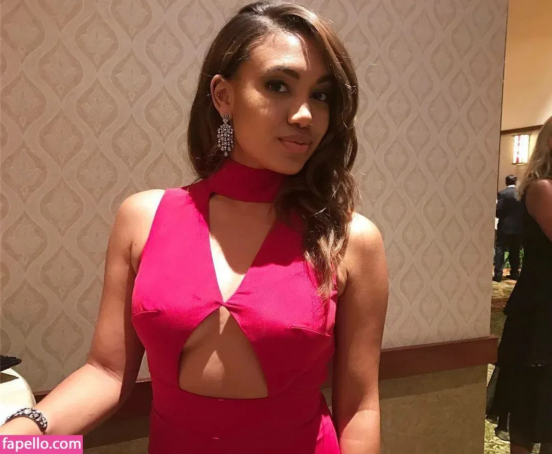 Paige Hurd Onlyfans Photo Gallery 