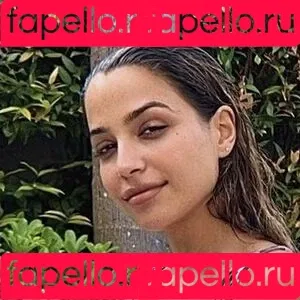 Jenefer R. Onlyfans Photo Gallery 